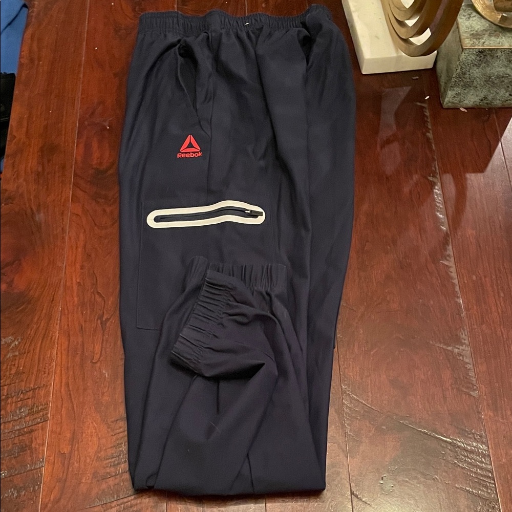 Reebok Dark Blue Joggers Boys size 14/16